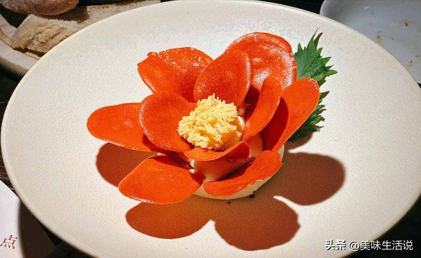 布满鲜花浪漫气息十足的西式餐厅，菜品美味又不失格调很适合约会-第25张图片