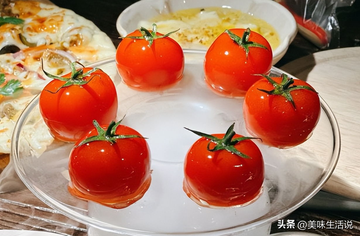 布满鲜花浪漫气息十足的西式餐厅，菜品美味又不失格调很适合约会-第26张图片